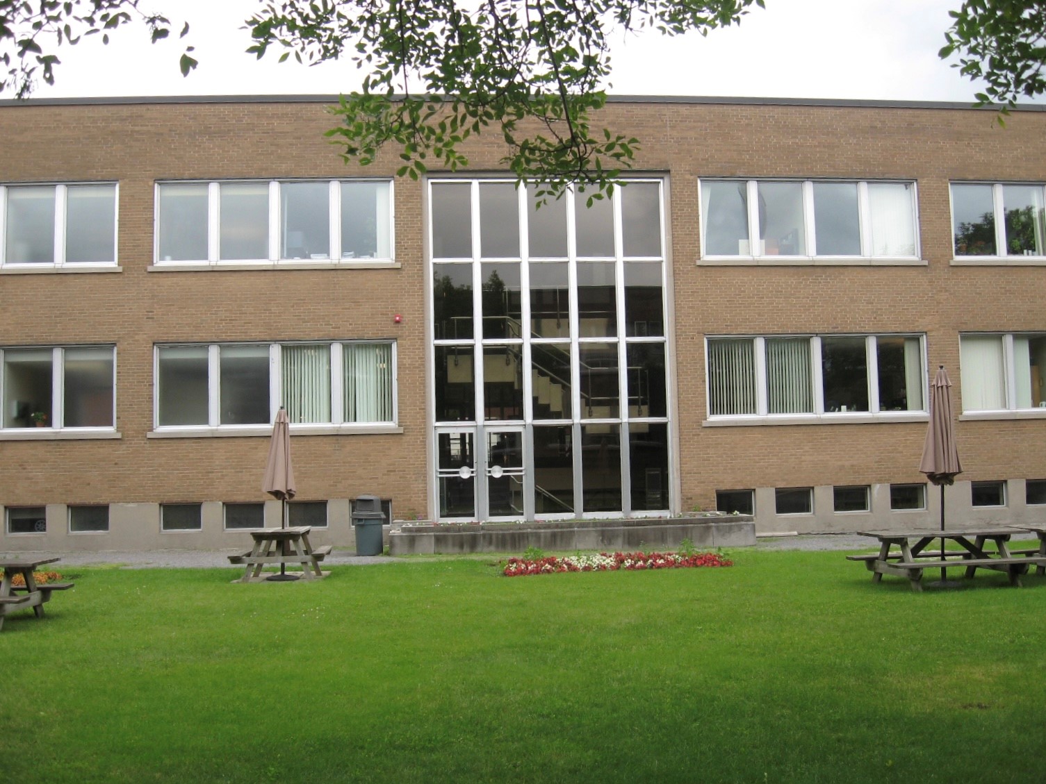 CôtedeLiesse Canada Lands Company